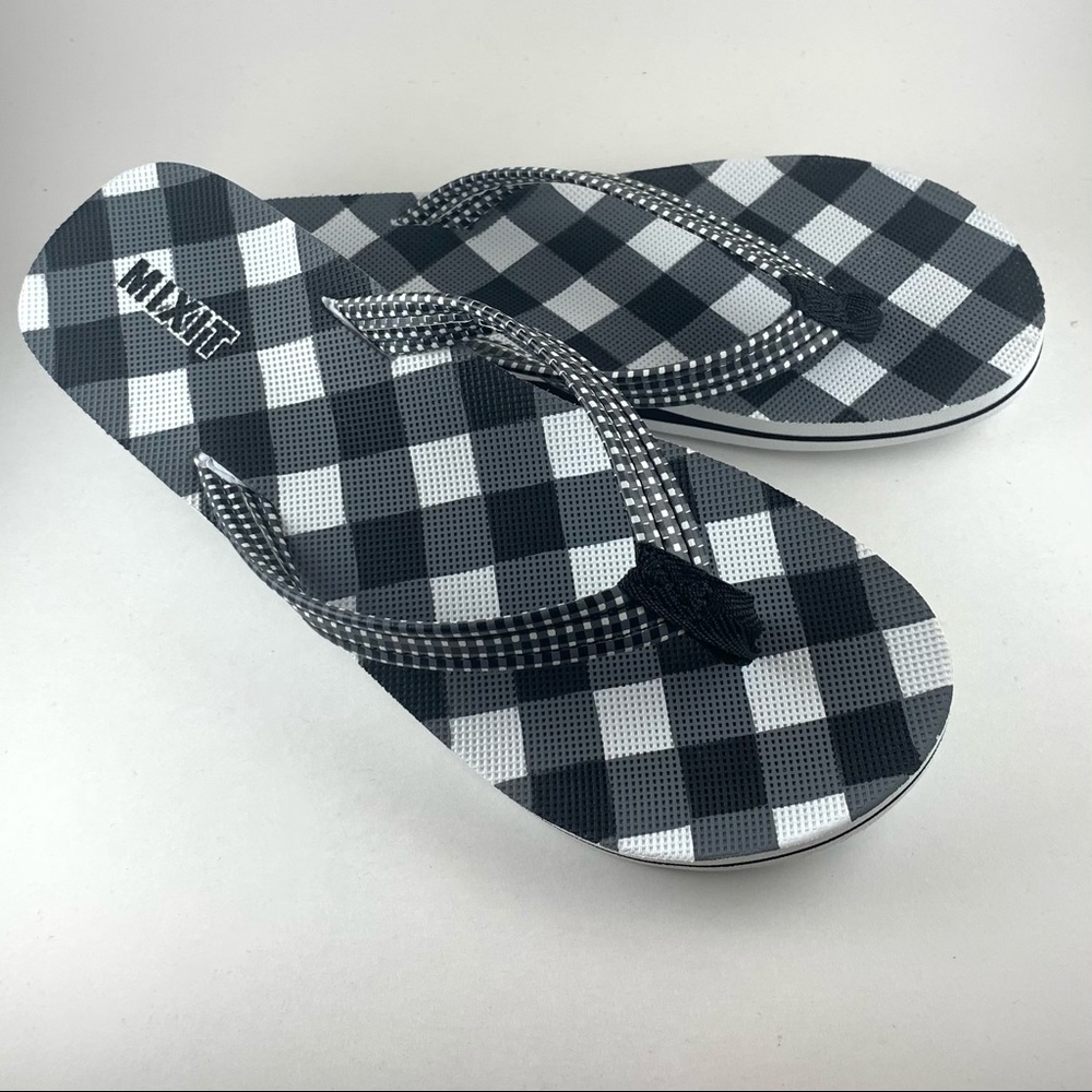 Mixit women’s sandals size 8